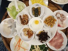 -桥香园云南过桥米线(金马碧鸡店)