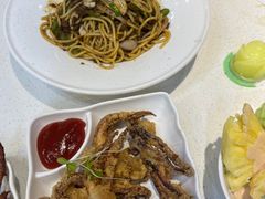 -汤姆家的牛排意面披萨(新城市广场店)