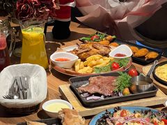 -路易十三西餐厅(西关新天地店)