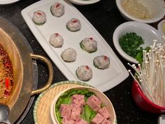 秘制虾滑-潮火锅·麻辣牛肉火锅(观音桥方圆·LIVE店)