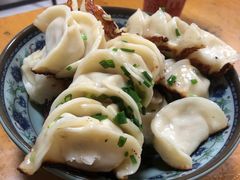 -无名氏宵夜小摊(祝家三姐妹馄饨店)