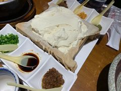-95号酱骨·一块豆腐(展春园西路店)