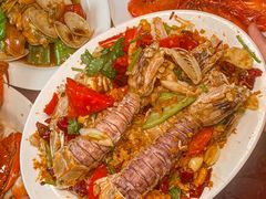 -岛中岛·海鲜大排档·万宁老字号(东澳店)