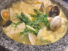 -维园悦谱·海派家常菜(乌鲁木齐南路店)