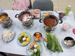 -西安外国语大学-学生食堂(栾树大道店)
