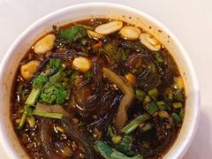 -八哥酸辣粉(时尚天河店)