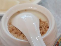 -汗腾格里·风味餐厅(新疆驻京办店)