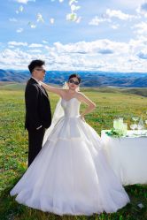 -雅云婚纱摄影工作室旗舰店