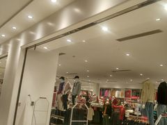 -优衣库(南宁万象城店)