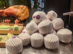 -雍容荟活帝王蟹活龙虾自助(苏宁旗舰店)