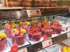 零售区-罗森尼娜(德思勤店)