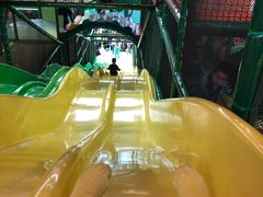 -蒙特利亲子乐园