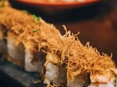 三文鱼软壳蟹卷-白石の深夜食堂(宝龙店)