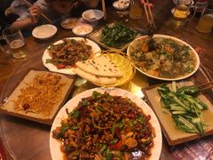 -萨宁音登锡伯风味餐厅(一楼店)