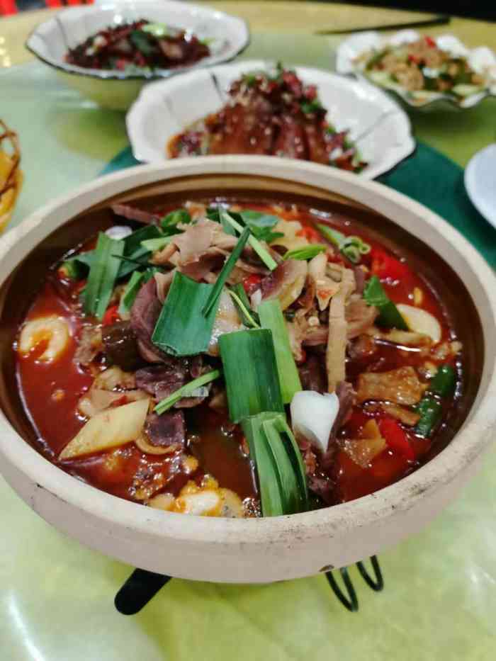 湘村大碗菜-"超级很难吃,第一次吃这么难吃的小炒肉.肉.