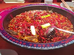 -何师傅美蛙鱼头(汉街店)