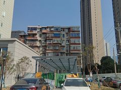 -螃蟹岬(地铁站)