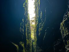 -梭布垭石林景区