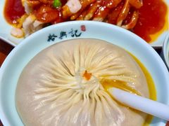 -裕兴记•蟹黄面馆(人民广场店)