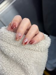 -进巍美甲