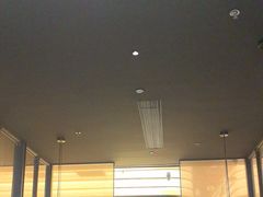-钱小奴海鲜自助黑金店(杭州滨江龙湖店)