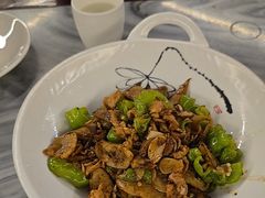 -蔼若春.传承三十年云南菜(金碧公园店)