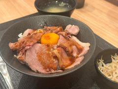 -難波肉劇場