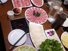-重庆小天鹅火锅(长清店)