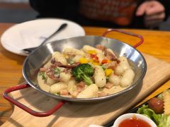 -西堤复合时尚餐厅