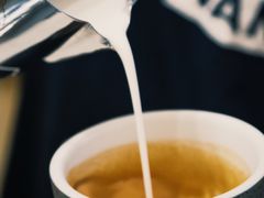 -SAFARI COFFEE