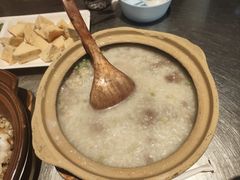 潮界生滚牛肉粥-潮界(虹桥新天地店)