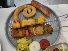 俄罗斯特色烤肉拼盘-库滋明·俄罗斯特色美食(中央大街店)