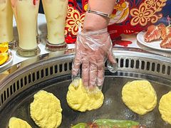 -哈尔滨烧烤·山河村铁锅炖(交大店)