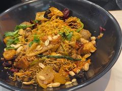 -醉人椒麻辣香锅(王府井喜悦店)