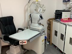 -目艮眼镜SHOWROOM(品牌集合店)