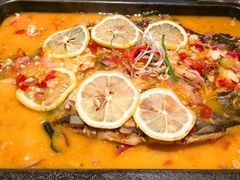 -里岛烤鱼(东港凯虹广场店)