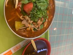 -红鼻子桂林米粉(金唐新光界店)