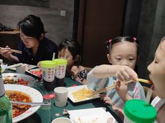 -叶派龙虾•招牌香辣蟹·海鲜(中海国际店)