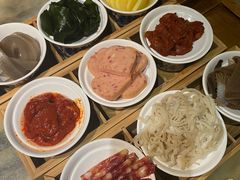 -月满大江火锅(总府路店)