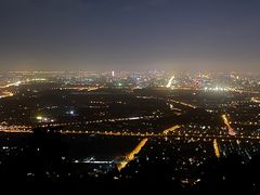 -鬼笑石后山停车场