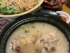 -重庆石磨豆花庄(乔庄店)
