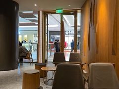 -星巴克臻选(济南恒隆店)