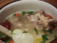 -谷丽麦馕新疆菜·清真(步步高梅溪新天地店)