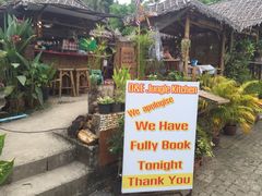 -Jungle Kitchen