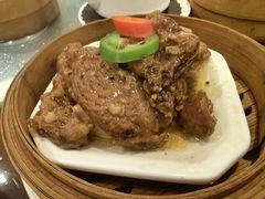 -广州中心皇冠假日酒店·百粤楼