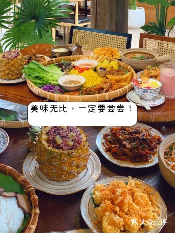 丽江的美食地图上，则瓦小吃绝对是不可或缺的一