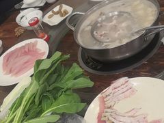 -正能量脆肉鲩火锅