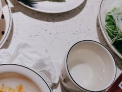 -三人行骨头王火锅(长寿店)