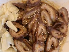 -老鼎万春卤菜(五代传承创始老店)