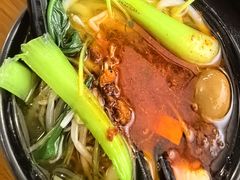 -丽虹云南过桥米线(兴工街店)